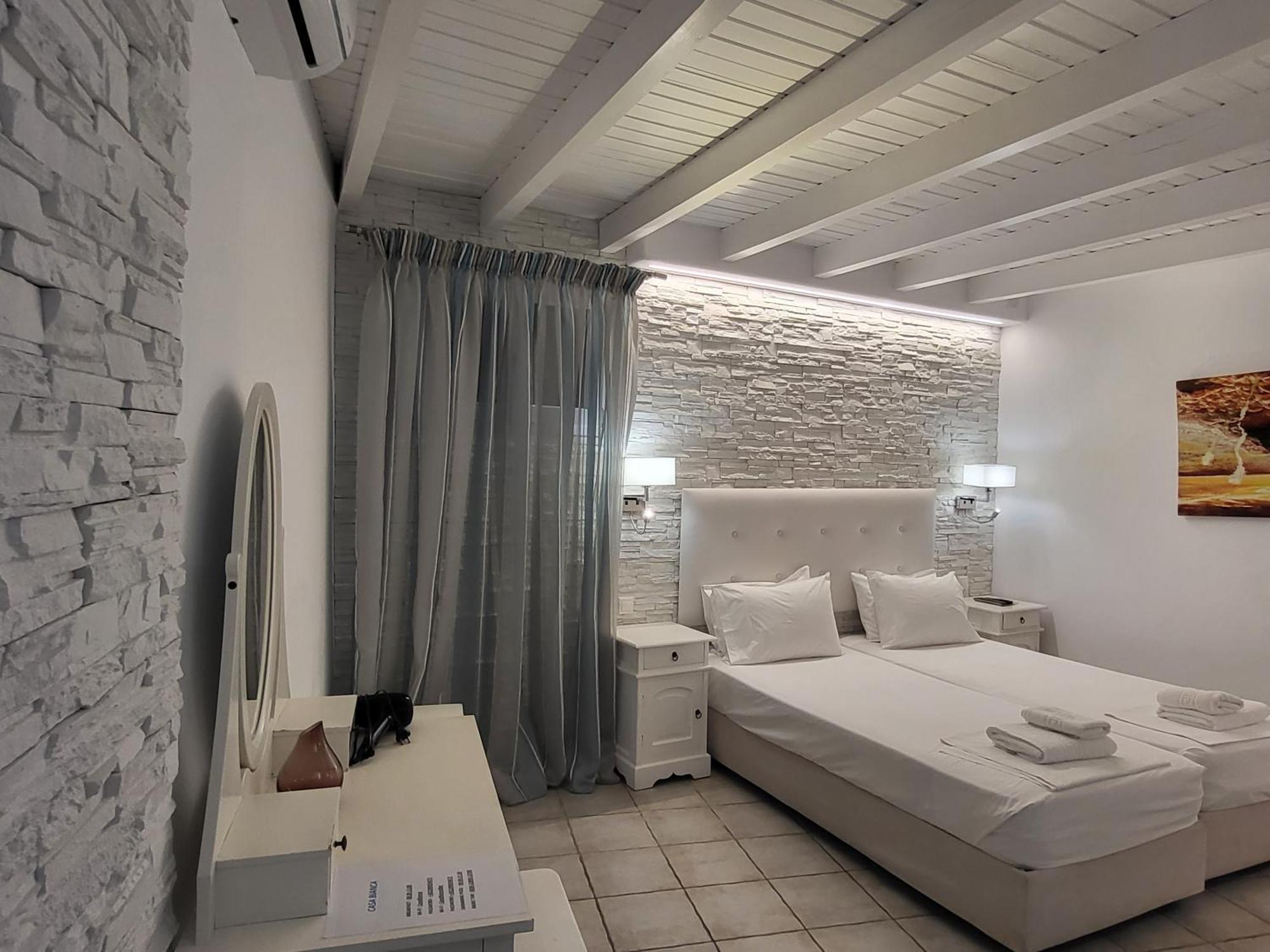 Casa Bianca Hotel Ornos  Bagian luar foto